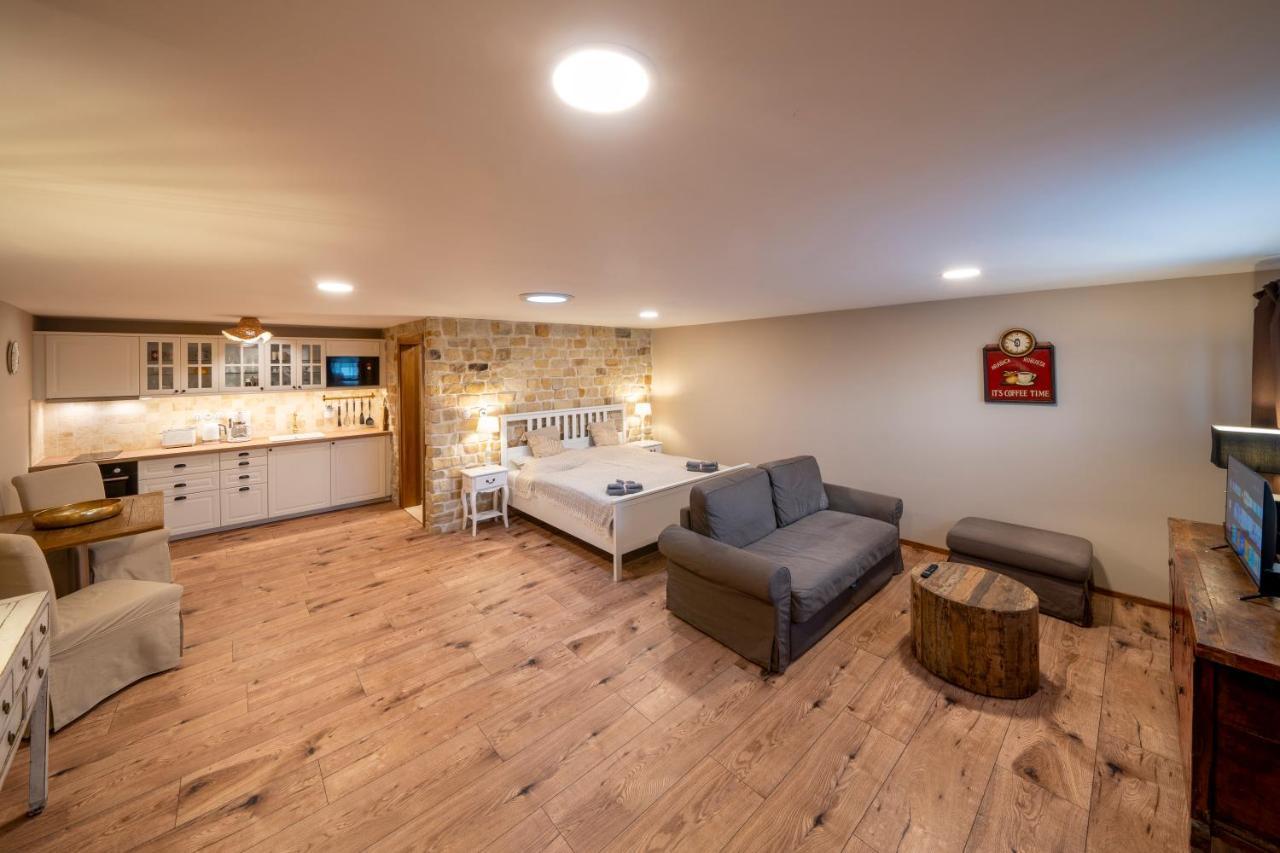 Prague West - Studio Chyne Terrace Ngoại thất bức ảnh